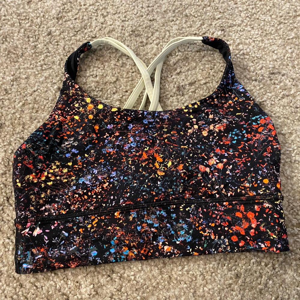 LuluLemon Sports Bra - Medium size 6